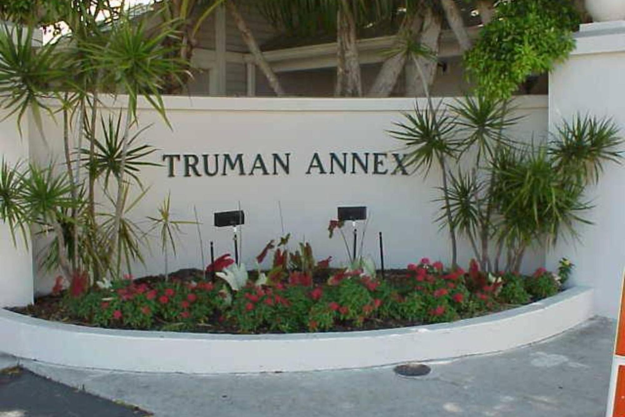 Artist Garden By Avantstay Great Location W Balcony Outdoor Dining Shared Pool Bbq Week Long Stays Key West Buitenkant foto