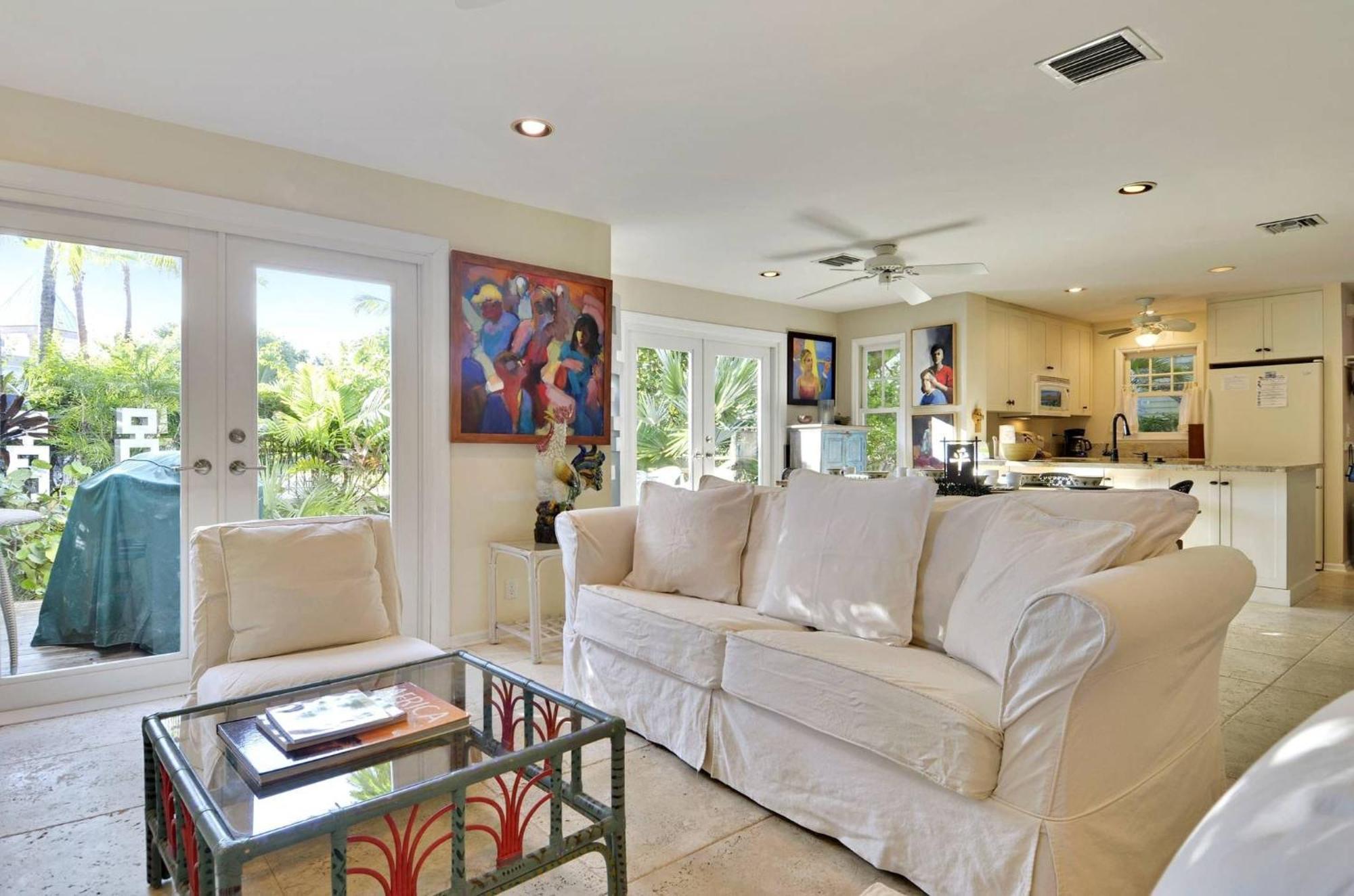 Artist Garden By Avantstay Great Location W Balcony Outdoor Dining Shared Pool Bbq Week Long Stays Key West Buitenkant foto
